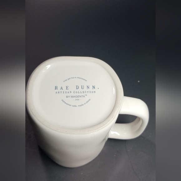 Rae Dunn Artisan Collection Black by Magenta Cat Coffee Mug 202 - Picture 5 of 5
